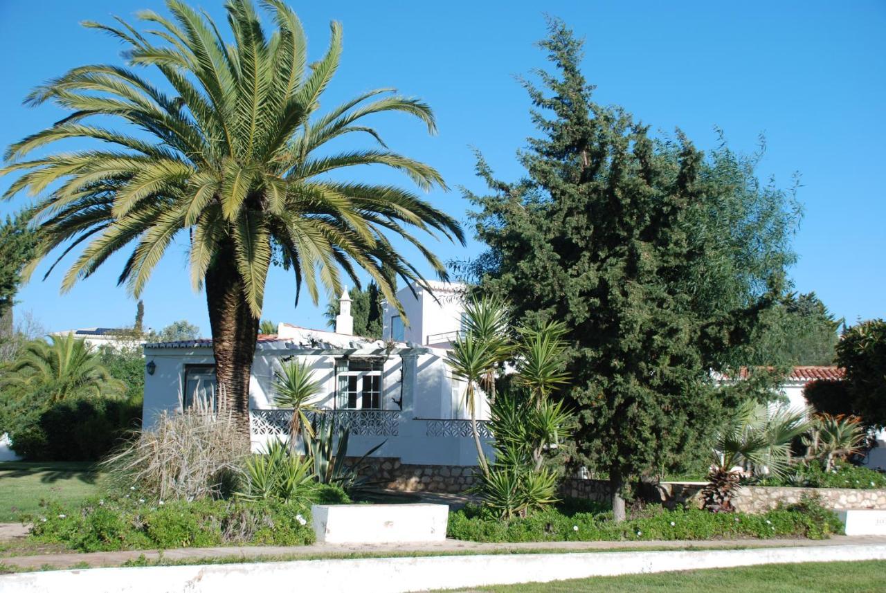 Casa Beachcomber Le Jardin Des Arts Lagos Esterno foto