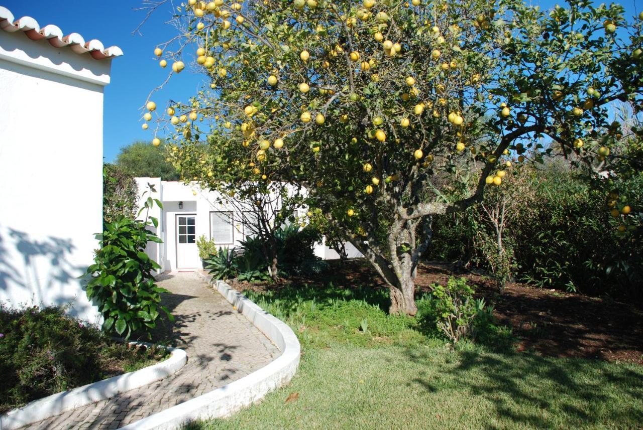 Casa Beachcomber Le Jardin Des Arts Lagos Esterno foto