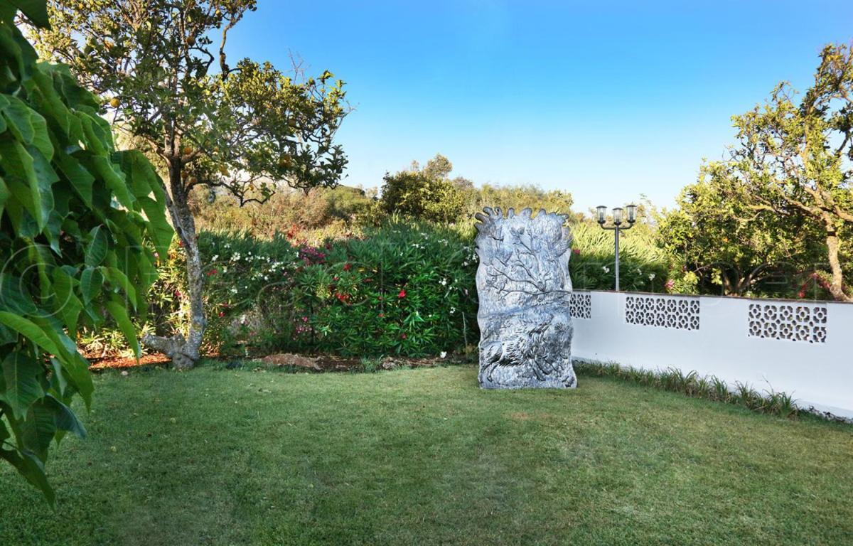 Casa Beachcomber Le Jardin Des Arts Lagos Esterno foto