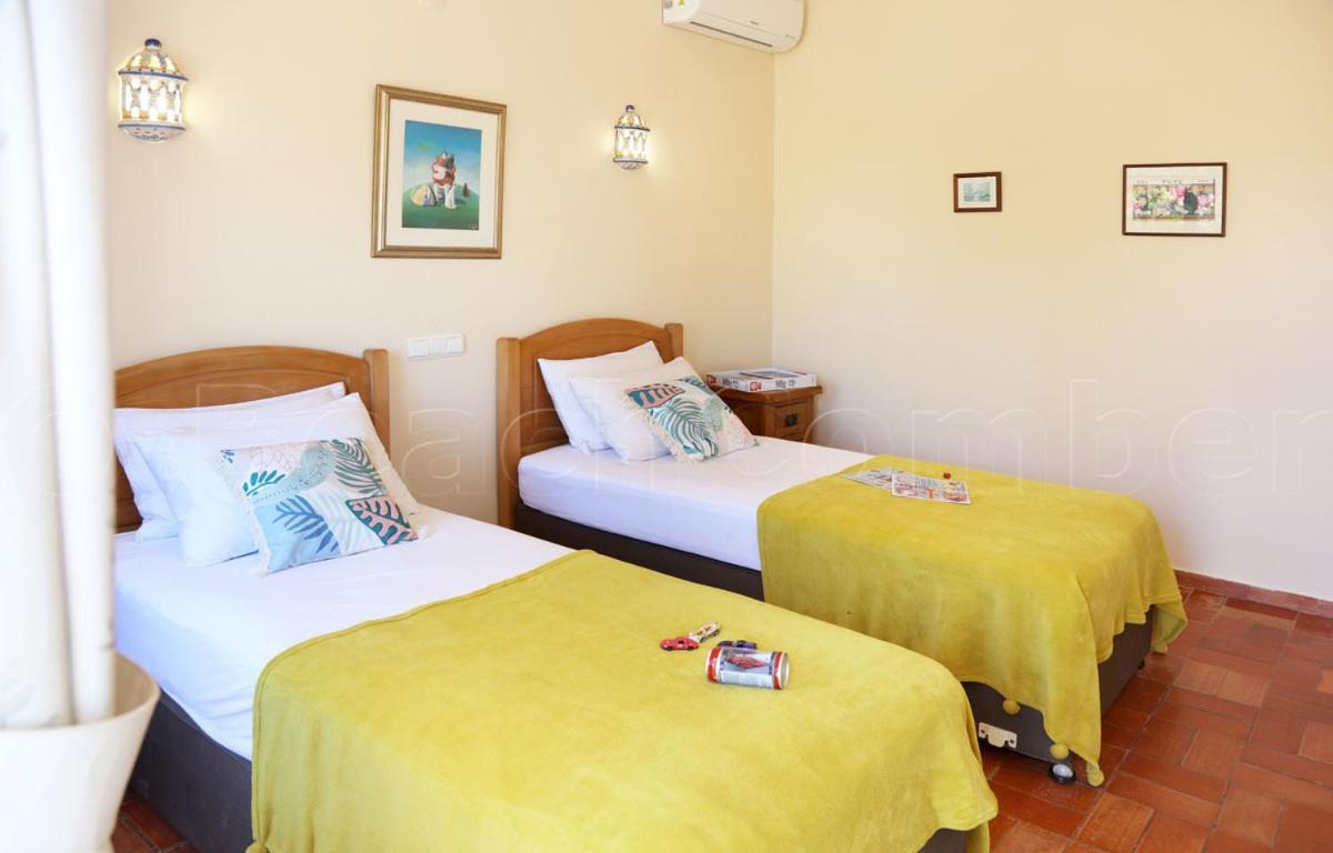 Casa Beachcomber Le Jardin Des Arts Lagos Esterno foto