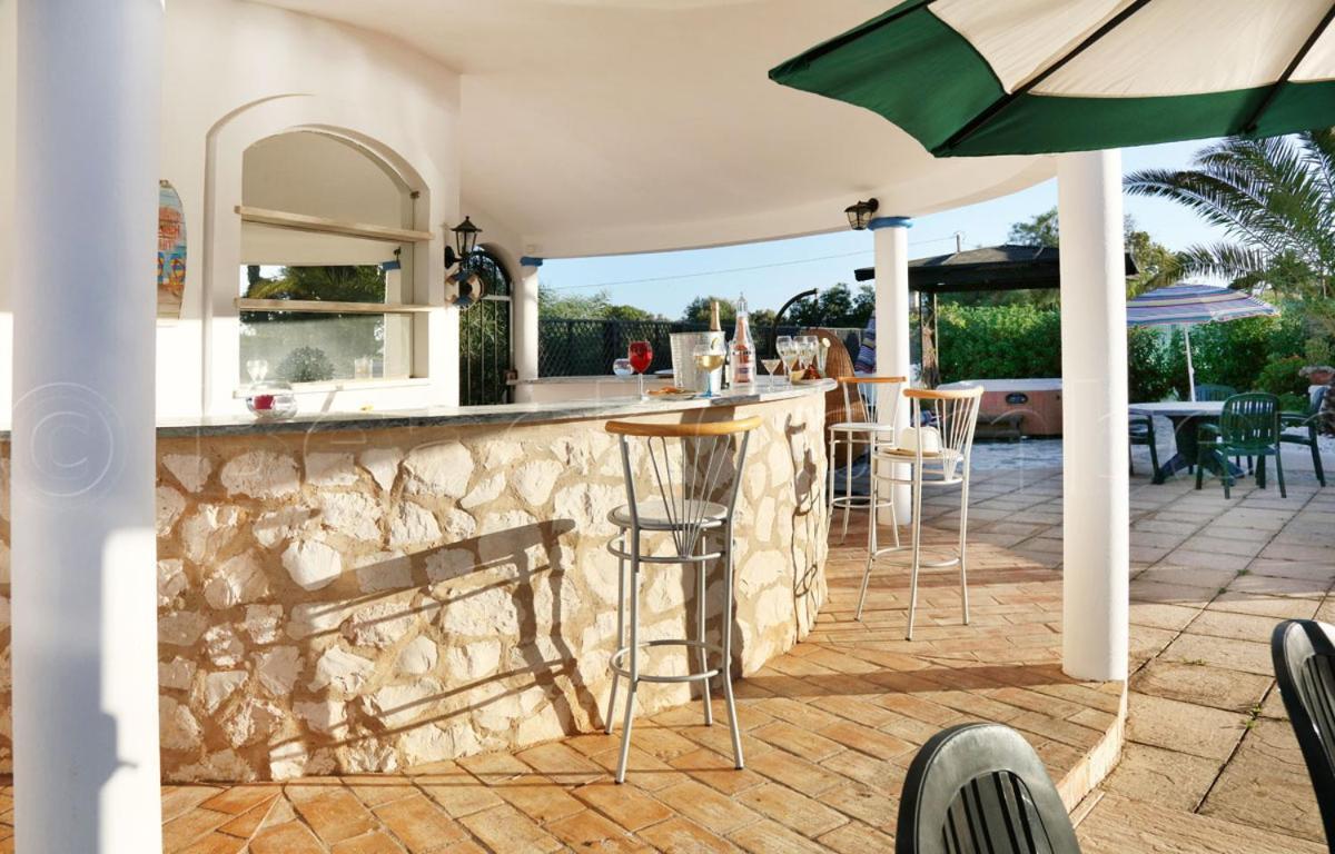 Casa Beachcomber Le Jardin Des Arts Lagos Esterno foto